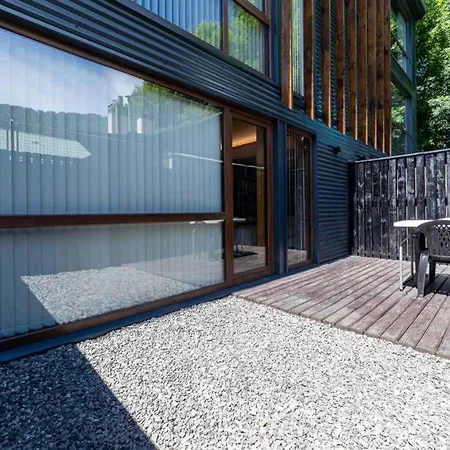 Departamento De 1 Ambiente, Edificio Viveros 2, Centro San Martin De Los Andes Con Patio Exterior photo